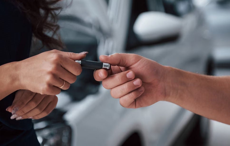 Entrega de llaves de carro