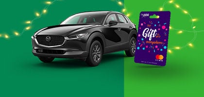 Una Mazda CX-30  y una gift Card